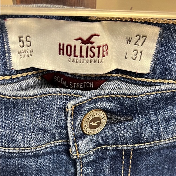 Hollister Flare Leg Women's Blue Jeans - Picture 2 of 4